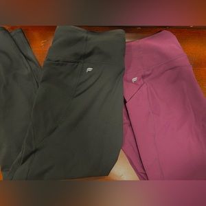 2 pairs Fabletics leggings